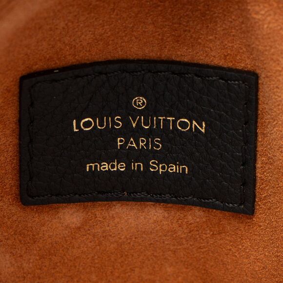 Louis Vuitton Calfskin Low Key MM Pochette - Picture 6 of 12